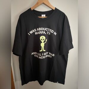 Nike ACG Alien Abduction Graphic Loose Fit T-Shirt Mens Size XL HV2168-010 NWT